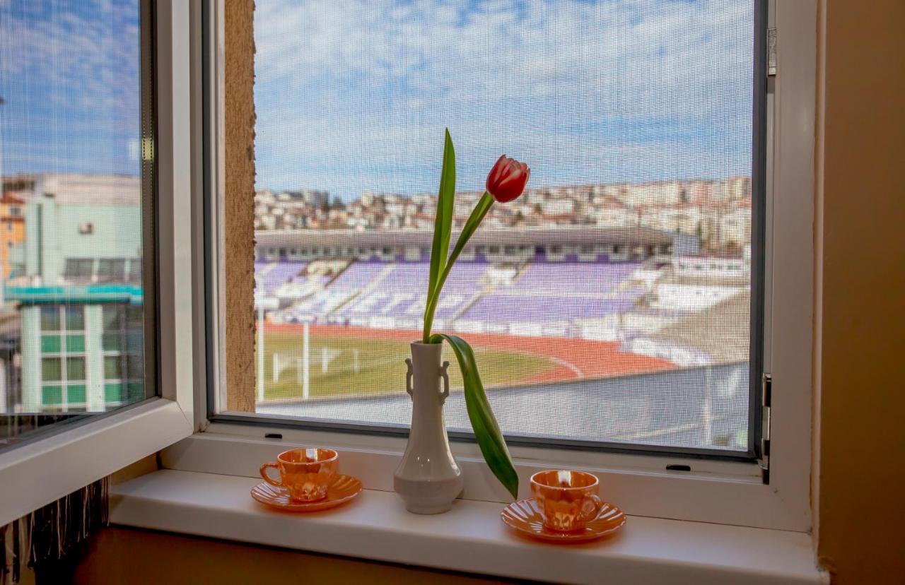 Stadium Apartments Veliko Tarnovo Buitenkant foto